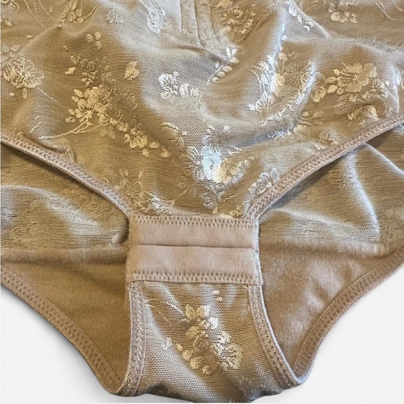 NWT 2XL SHAPEWEAR‎ Flexees by Maidenform Firm Control Body Shaper Nude Beige XXL - Picture 3 of 8